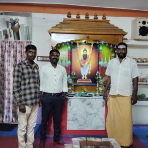 Devotees at Sri Mahasiva Agasthiya Sukshama Nadi Jothidam in Vaitheeswaran Koil during spiritual consultation